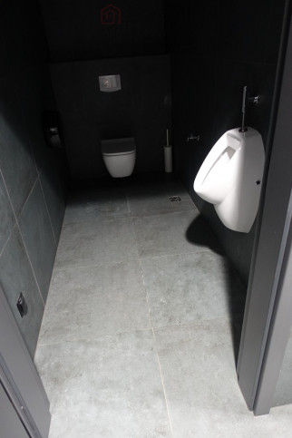 Lokal Wynajem Dołuje 13